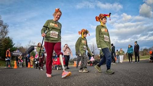 Pa. mom, leg amputee, is thankful to walk again