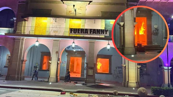 Asesinato de Carlos Manzo: manifestantes prenden fuego a Palacio de Gobierno en Apatzingán