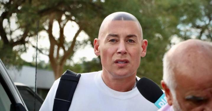 VIDEO: ¿Por qué Cosculluela no puede entrar a Chile?