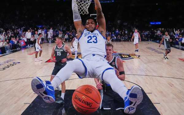 Michigan State hits 11 threes over Kentucky in 83