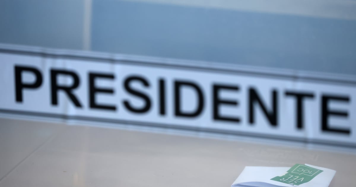 Las frases que lanzaron los candidatos presidenciales al acudir a votar