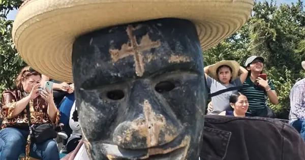 San Vicente, 80 años de huehues en San Luis