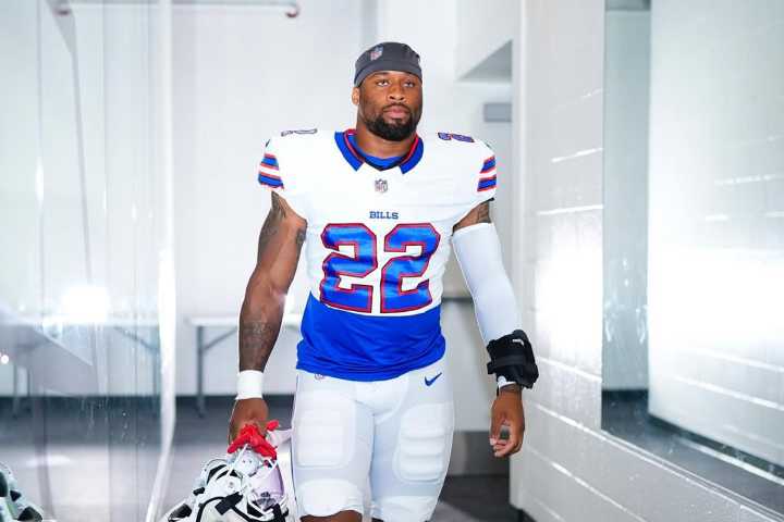 Who Are Ray Davis’ Parents? All About Jessica Blazer and Raymond Davis