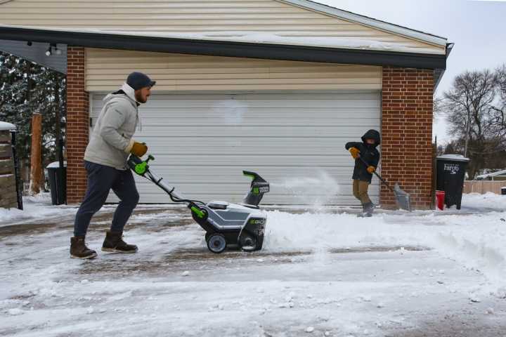 Photos: Season's 1st snowfall blankets Fargo-Moorhead before Thanksgiving