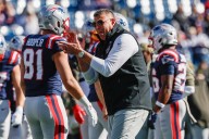 Live Coverage: Patriots face tough test in Buccaneers with six