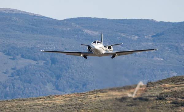Vale lo mismo que un micro a Mar del Plata: la escapada en avión a la Patagonia