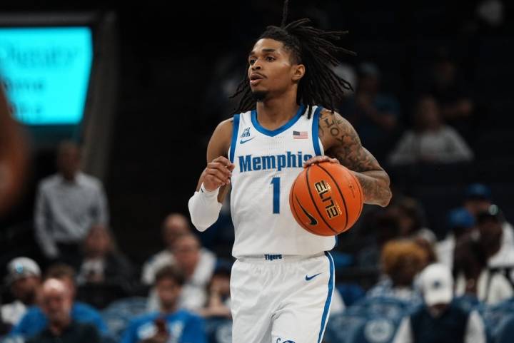 Deadspin | Wake Forest, Memphis battle in Bahamas after hard-fought losses