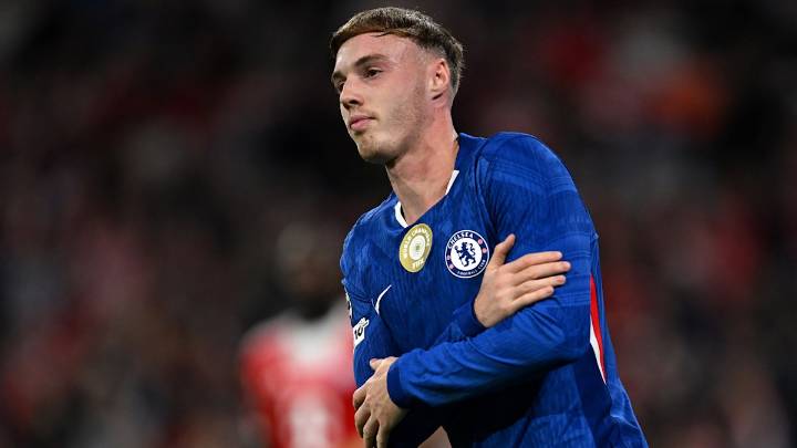 Chelsea star takes legal step to stop copycats of this pose