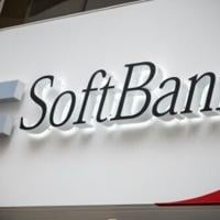 Asian markets up on hopes over shutdown deal, rate cut