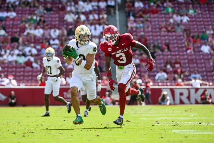 Razorback DB Larry Worth III nominated for Burlsworth Trophy