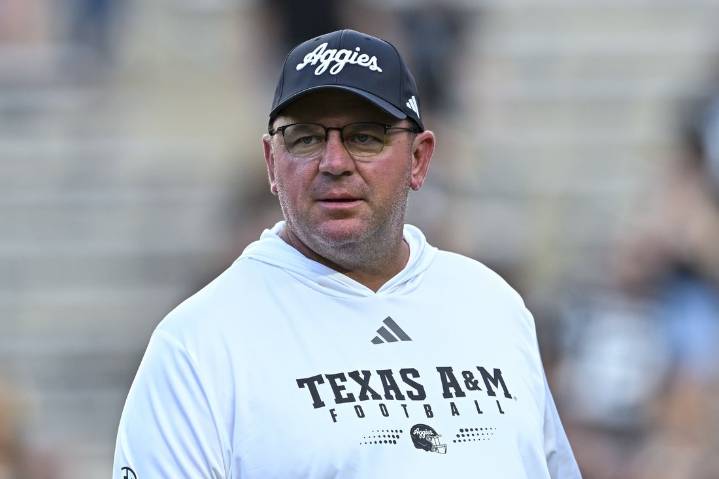 Deadspin | Report: Texas A&M finalizing extension with Mike Elko