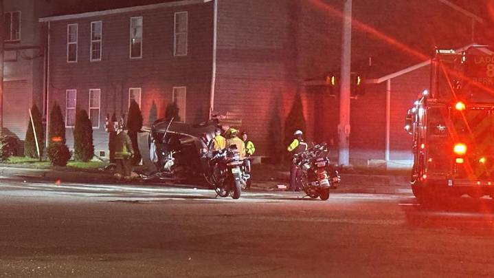 Norfolk crash hospitalizes 1 with serious injuries