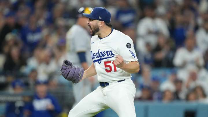 Alex Vesia, de los Dodgers, Revela que su Hija Murió Mientras se Disputaba la Serie Mundial 2025
