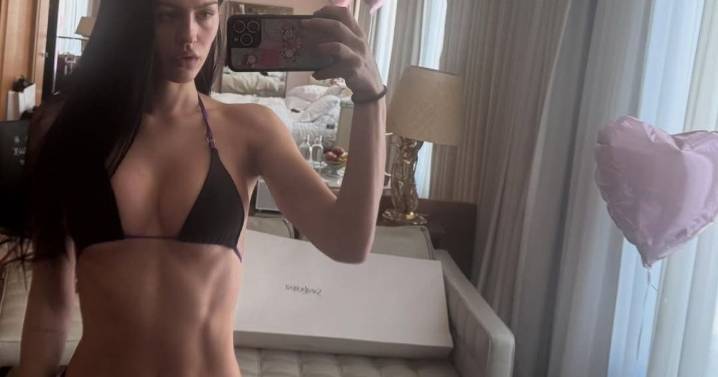 Amelia Gray's Toned Abs Literally Pop Out in Campaign Photos