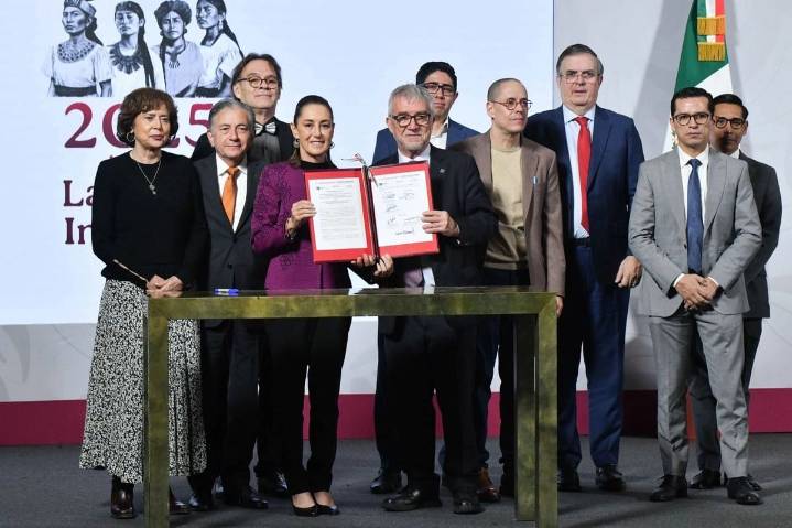 Anuncia Sheinbaum creación de una supercomputadora pública en México