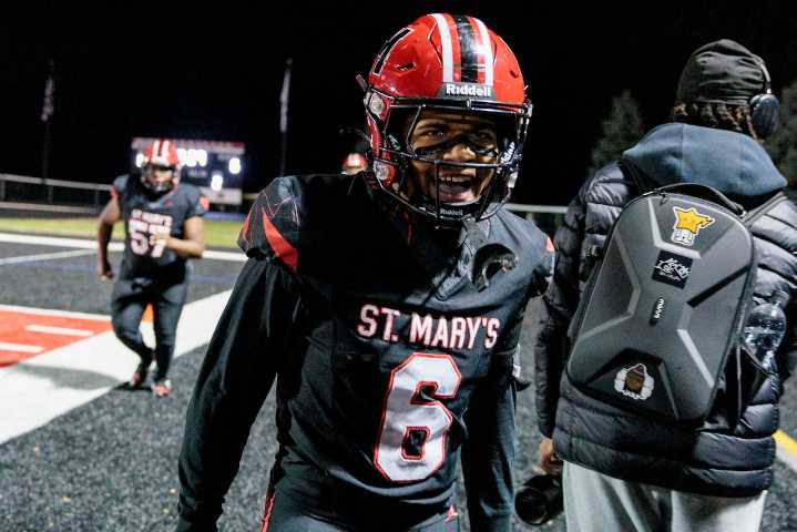 Vote for Catholic High School League Football Player of the Week from playoff district finals