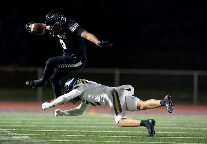 Pittsburgh Central Catholic powers past Harrisburg to second