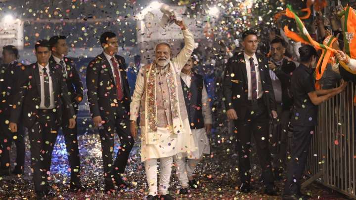 PM's enthusiastic gamcha wave captures mood of NDA's Bihar triumph