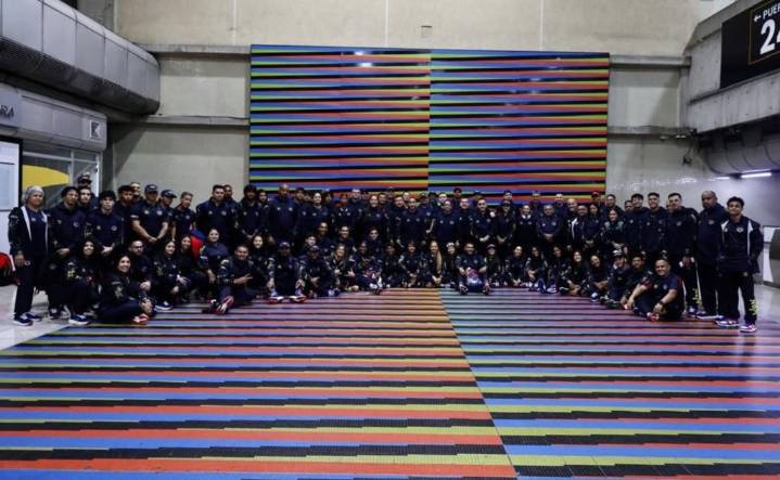 Segundo grupo de atletas venezolanos viaja a Perú para los Juegos...