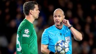 ¿Está bien el gol anulado al Brujas por falta a Szczesny? Iturralde González resuelve la polémica del partido del Barça