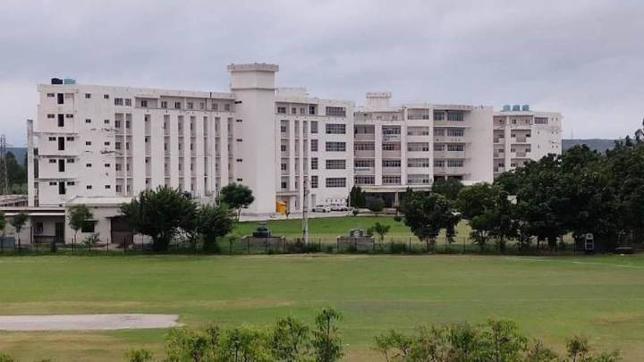 ED raids Al Falah University, persons linked to Delhi blast