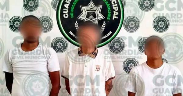 Individuos ofrecían dinero para evitar arrestos