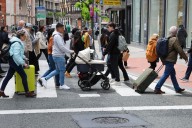 La población española crece y alcanza los 49,4 millones