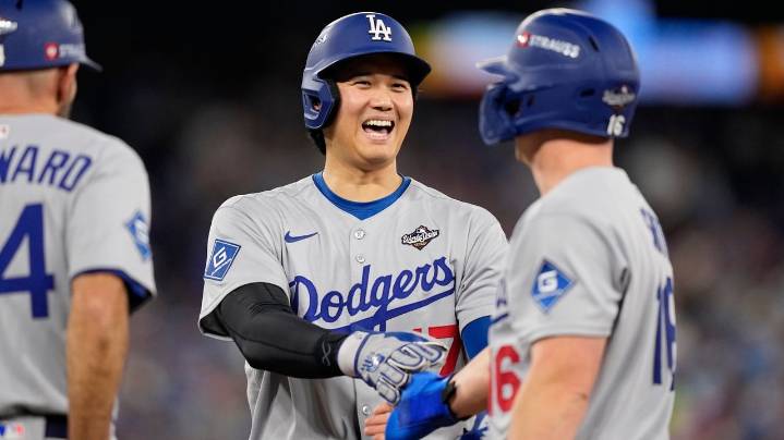 Dodgers manager Dave Roberts says Shohei Ohtani a possibility to start Game 7 of World Series