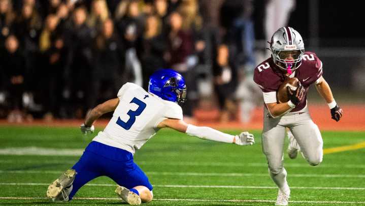 See the photos: Wellington Eagles soar in quarterfinal football rout
