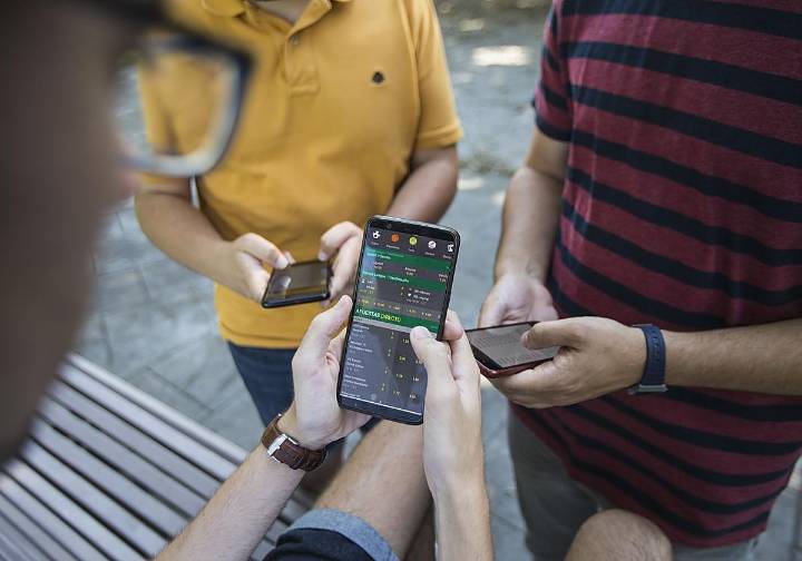 Consumo lanza una herramienta para detectar la adicción al juego de forma precoz