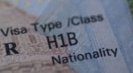 Atención profesionales extranjeros | estas son las NUEVAS condiciones para el programa de VISAS de no inmigrante H-1B que rigen desde este año