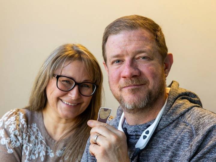 Paralyzed after job-site fall, Ontario man makes remarkable recovery with therapy