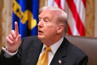 ‘He Really Has Brain Damage’: Trump Was So Deep in His Meltdown He Shared an Anti-Trump Image Without Realizing — Then Leavitt Tried to Flip the Script