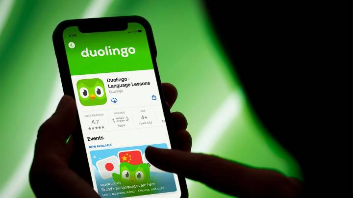 Duolingo stock is plummeting today despite a strong earnings report. This is the one reason why