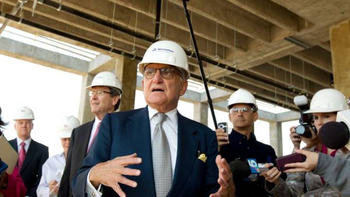 Robert A.M. Stern, renowned American architect, dies at 86