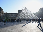 Louvre to increase ticket price for visitors outside European Union