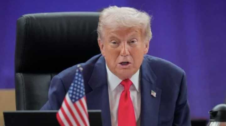 Demócratas piden a Trump renegociar el T-MEC y acusan a México de ser la puerta de entrada de China