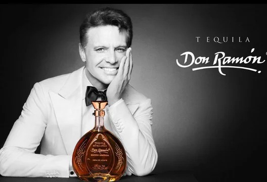 Luis Miguel presentó “Don Ramón Dark”, su nueva joya dentro de su línea premium de tequilas