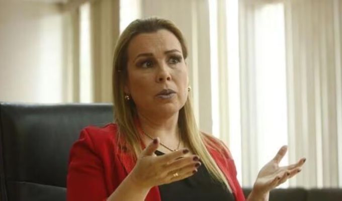Fiorella Molinelli defiende precandidatura de PPK al Senado: "Su aporte va a ser importante"