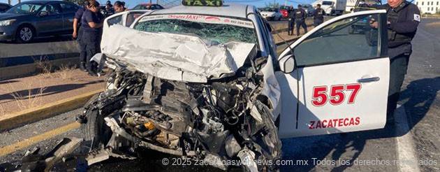 ACCIDENTE ARROJA DOS PERSONAS SIN VIDA METROS ADELANTE DEL CAMPUS SIGLO XXI