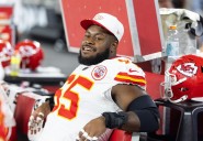 Deadspin | Report: Chiefs G Trey Smith to miss time with ankle injuries