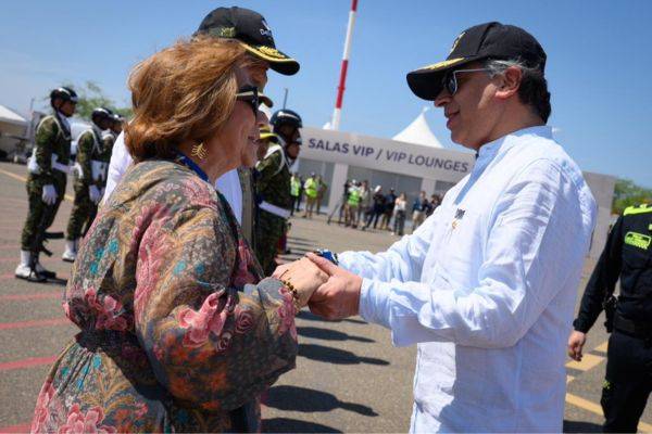Presidente Gustavo Petro llega a Santa Marta para asumir liderazgo de la IV Cumbre CELAC