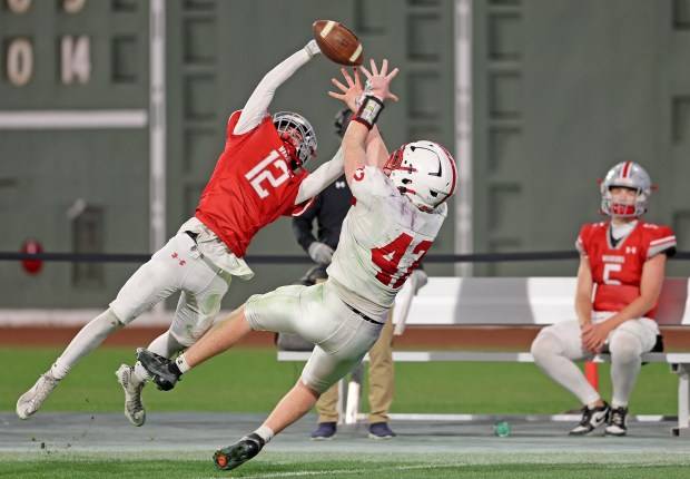 Wakefield takes down Melrose at Fenway Park, 20