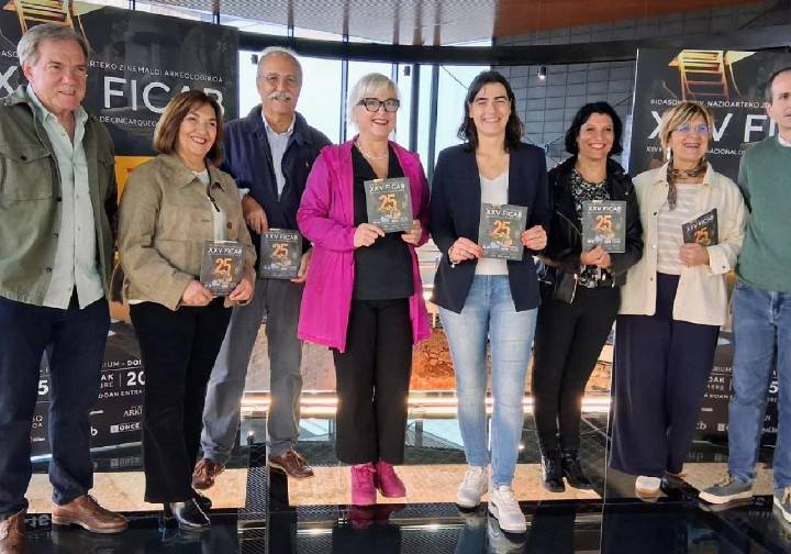 El Ficab alza el telón de sus bodas de plata