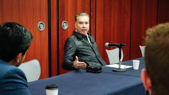 Waldo Fernández respalda protestas ciudadanas contra aseguradoras incumplidas