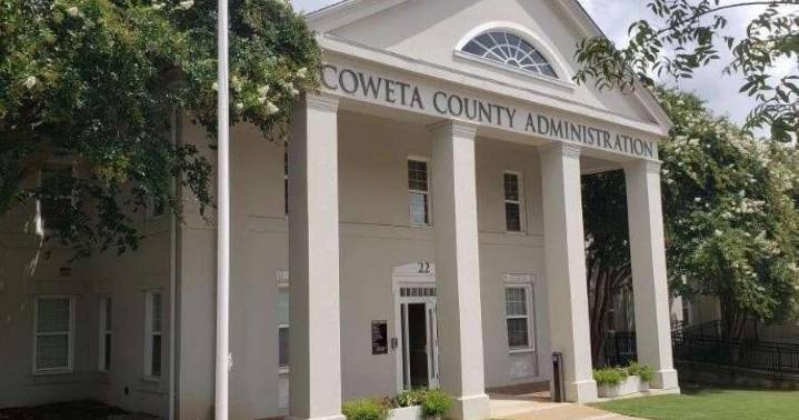 Noise ordinance approved to curb late-night disruptions in county