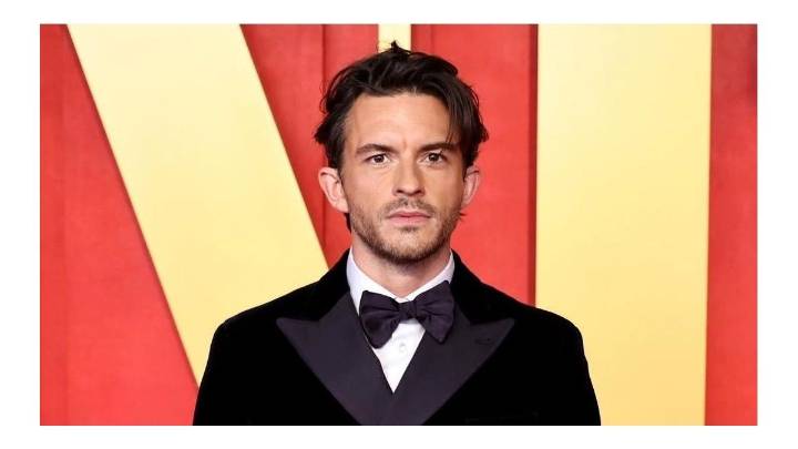 Por qué es Jonathan Bailey actualmente el hombre "más sexy" del mundo según la revista People