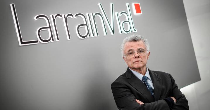 Los aciertos y errores del “jugado” informe electoral de LarrainVial