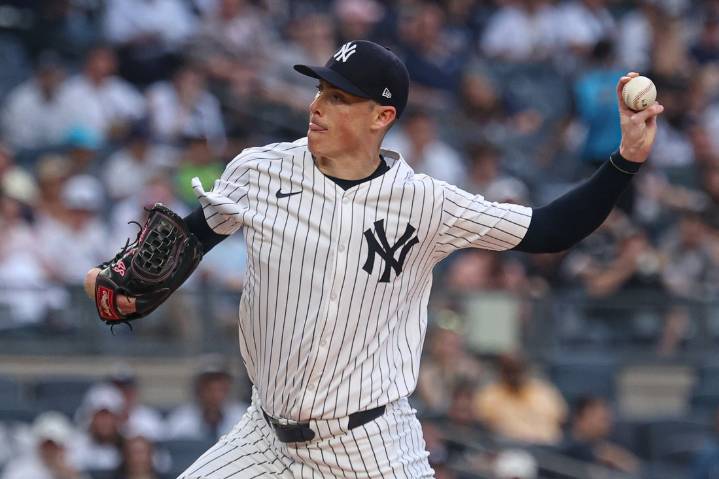 Deadspin | Yankees re-sign LHP Ryan Yarbrough to 1-year deal