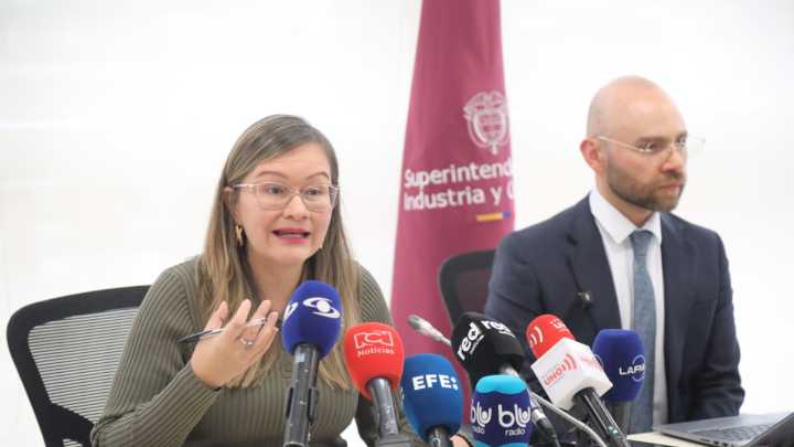 CRC advierte riesgos de concentración y anuncia nuevas regulaciones tras aprobación de la fusión entre Tigo